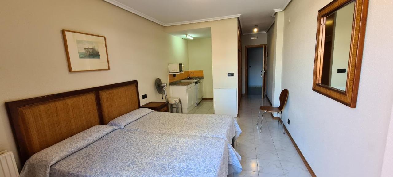 Apartamentos Laredo-Playa Exteriör bild