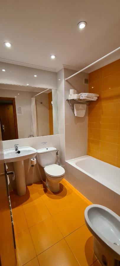 Apartamentos Laredo-Playa Exteriör bild