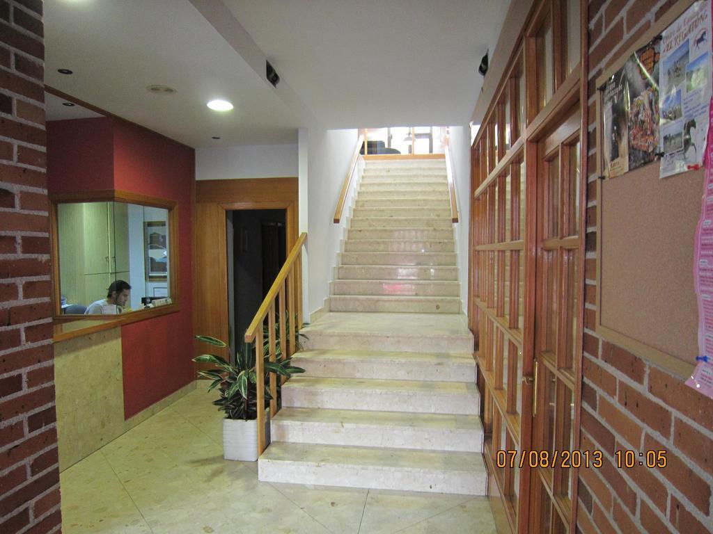 Apartamentos Laredo-Playa Exteriör bild